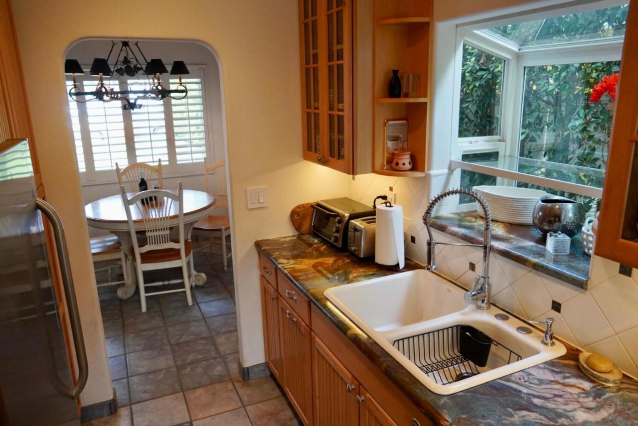 Cozy Family Hideaway, Sleeps 8, 4 Tv'S Yard, Shops Simi Valley Exterior foto
